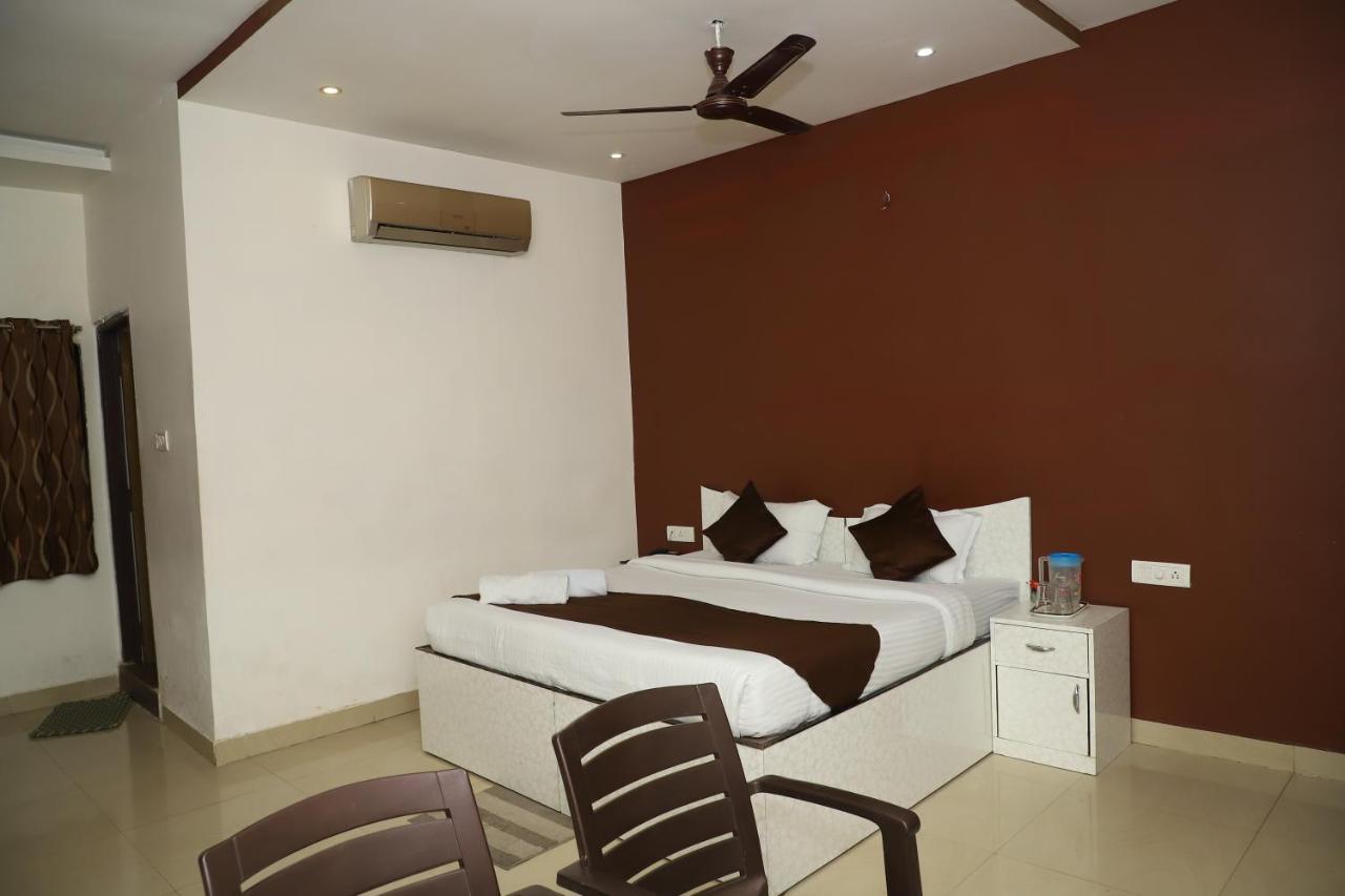 The Bagga Inn Jabalpur Exterior foto